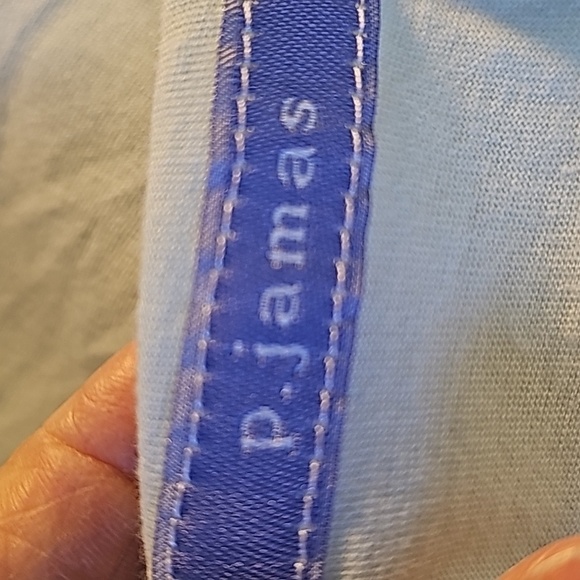 p.jamas maxi night gown‎ prima cotton size medium.  Enbroidery smocking. - Picture 9 of 12